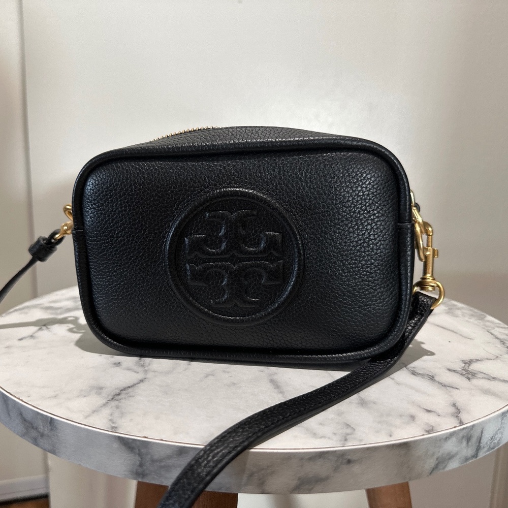 Tory Burch Perry Bombe Mini Black Bag